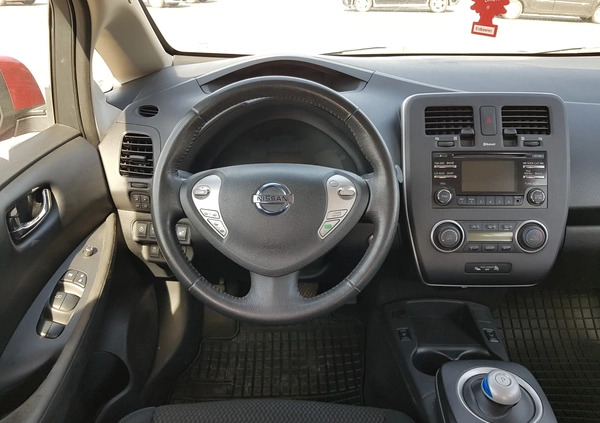 Nissan Leaf cena 38900 przebieg: 134408, rok produkcji 2015 z Włocławek małe 191